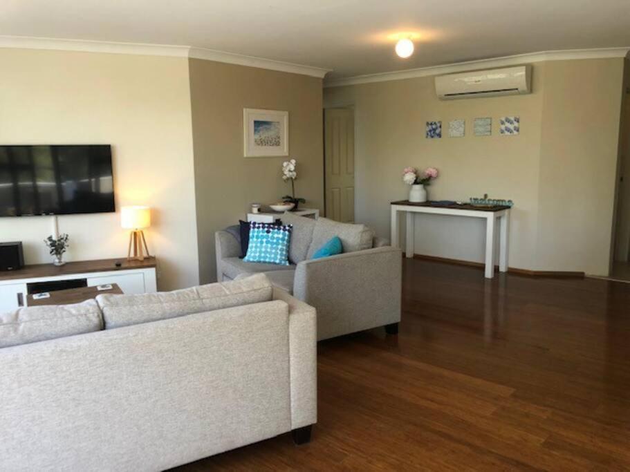 Tranquil Escape - Koala Hotspot - 2 Bed 2 Bath Apt Spectacular Sea Views 士兵点 外观 照片